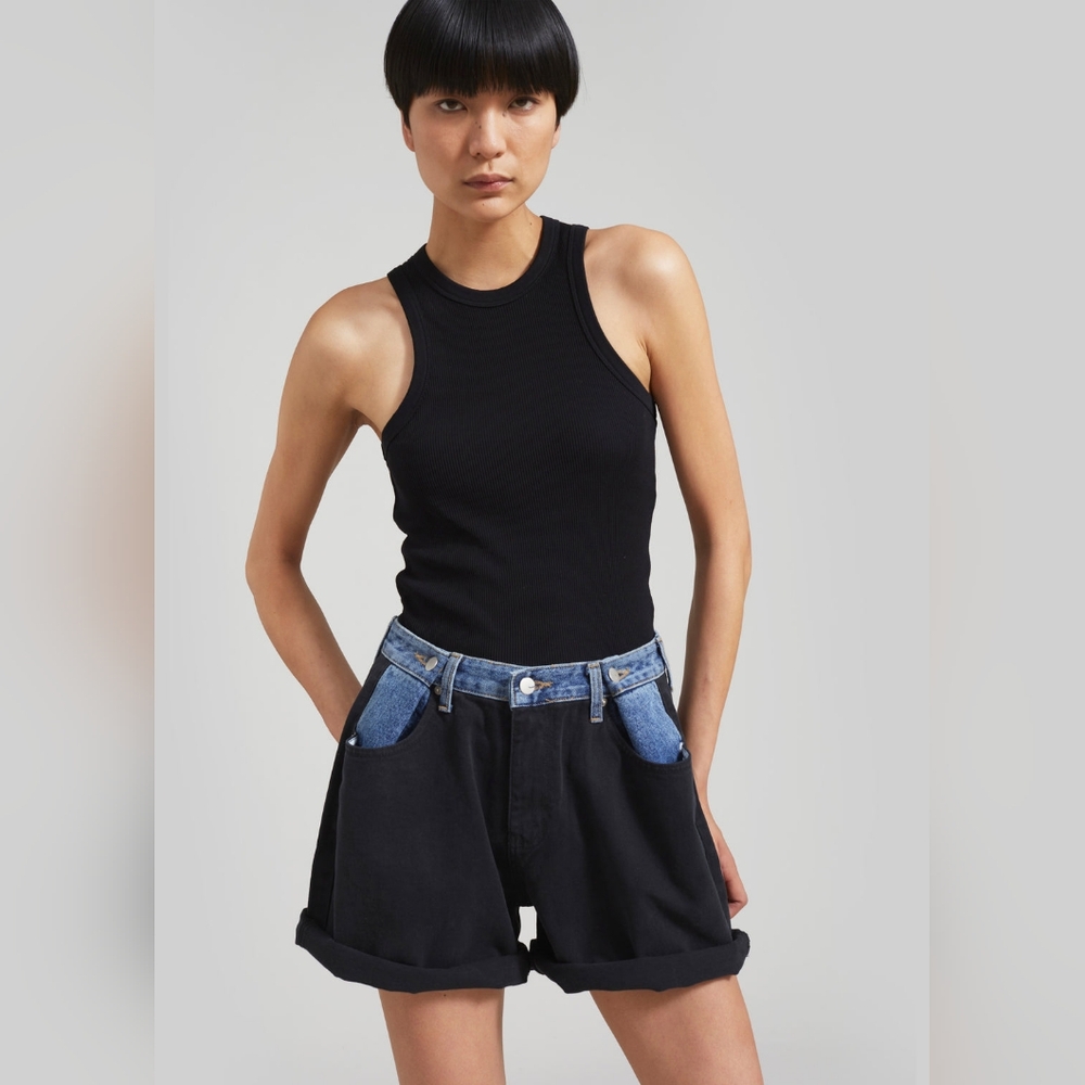 The Frankie Shop Hayla Contrast Denim Shorts - Picture 3 of 15